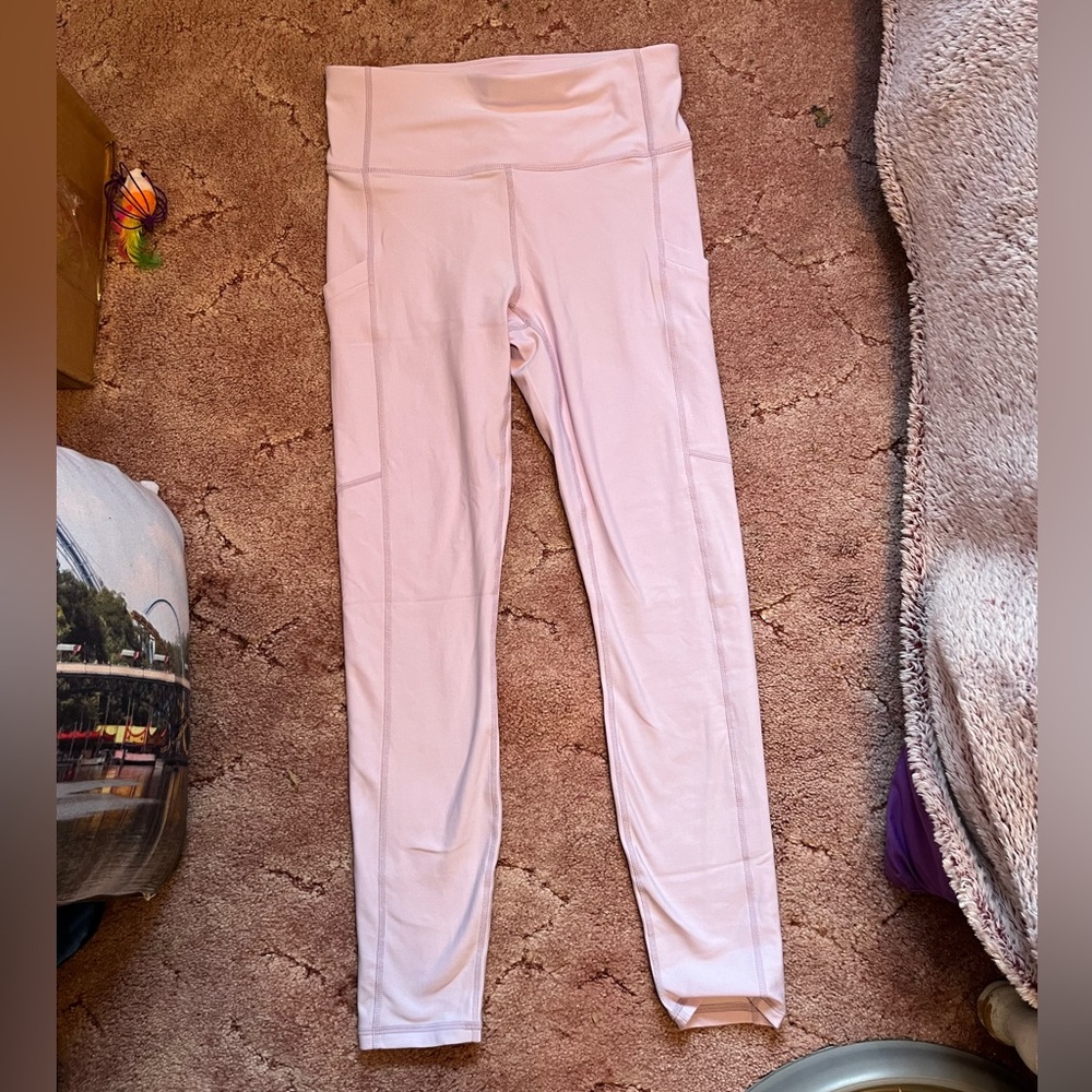 Fabletics Lilac Cold Weather High-Waisted Pocket Legging